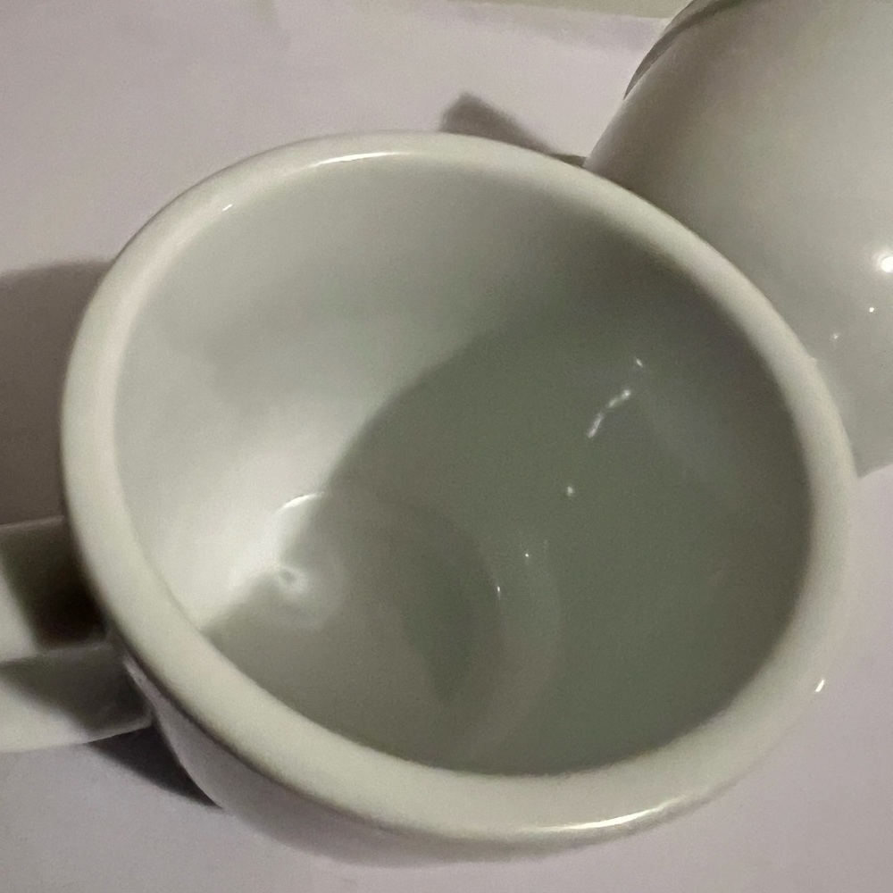 Set of 2 Pottery Barn Suppertime White Coffee Mugs Cups 3 1/2” Wide Rim Bistro - Picture 5 of 7